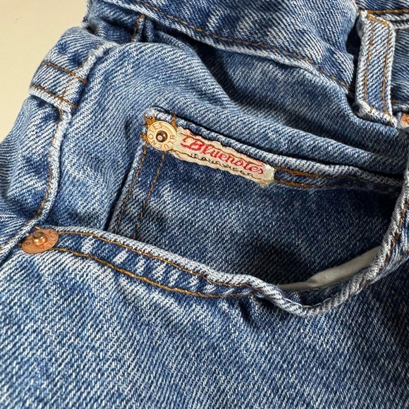 Vintage Bluenotes Women’s  Straight Fit Jeans in Light Blue; Size 28 - Picture 3 of 6